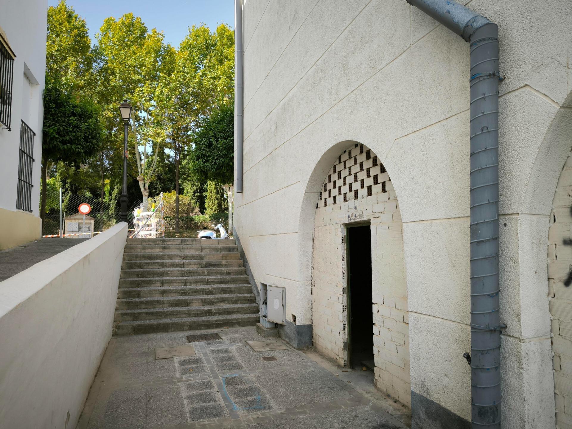 Local en Arcos de la Frontera, Cádiz en venta Foto del edificio- Imagen 1 de 12