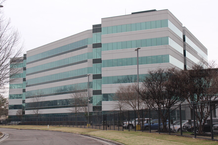 1770 Pyramid Pl, Memphis, TN en alquiler - Foto del edificio - Imagen 3 de 15