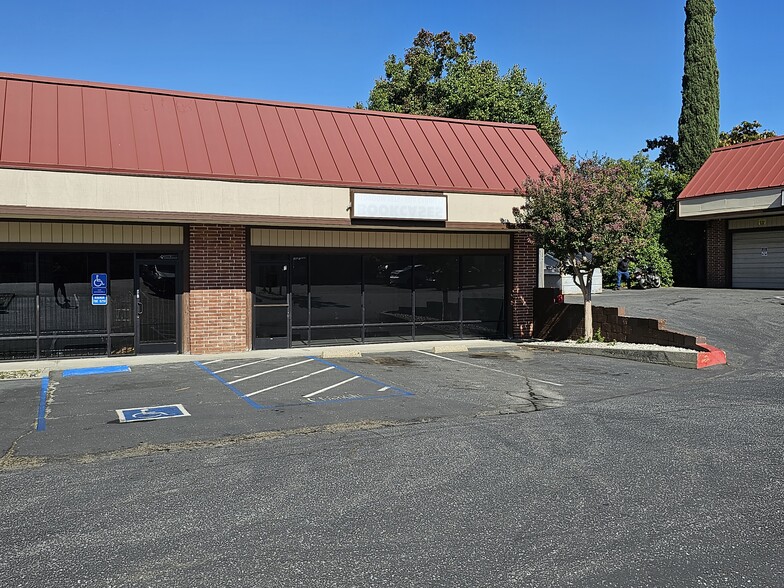 4076-4086 Grass Valley Hwy, Auburn, CA en alquiler - Foto del edificio - Imagen 1 de 8