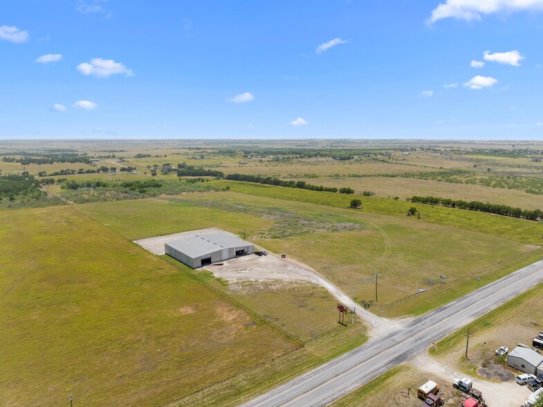 16999 E US Highway 190, Rogers, TX en venta - Foto del edificio - Imagen 1 de 29