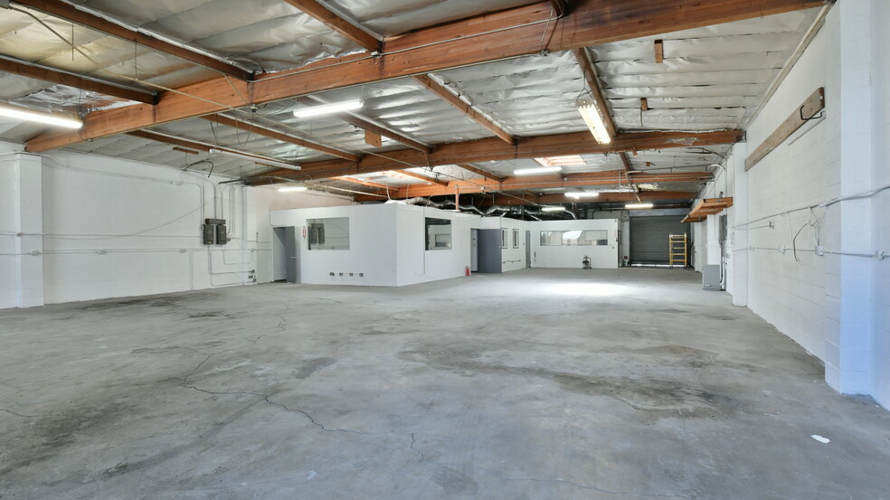 900 W Hyde Park Blvd, Inglewood, CA en alquiler - Foto del interior - Imagen 3 de 30