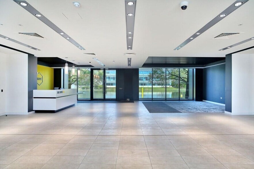 Waterside Dr, Reading en alquiler - Foto del interior - Imagen 2 de 9