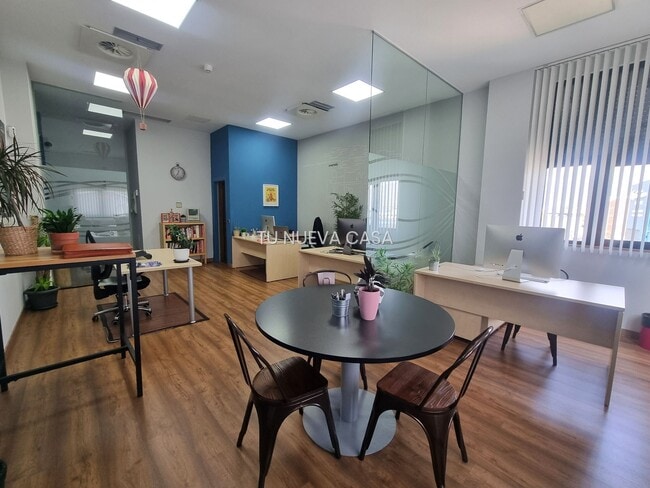 Más detalles de Oficina en alquiler