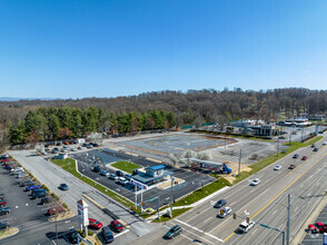 1910 N Roan St, Johnson City, TN - VISTA AÉREA  vista de mapa - Image1