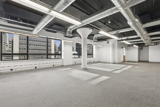 305 E 47th St, New York, NY en alquiler Foto del interior- Imagen 1 de 2