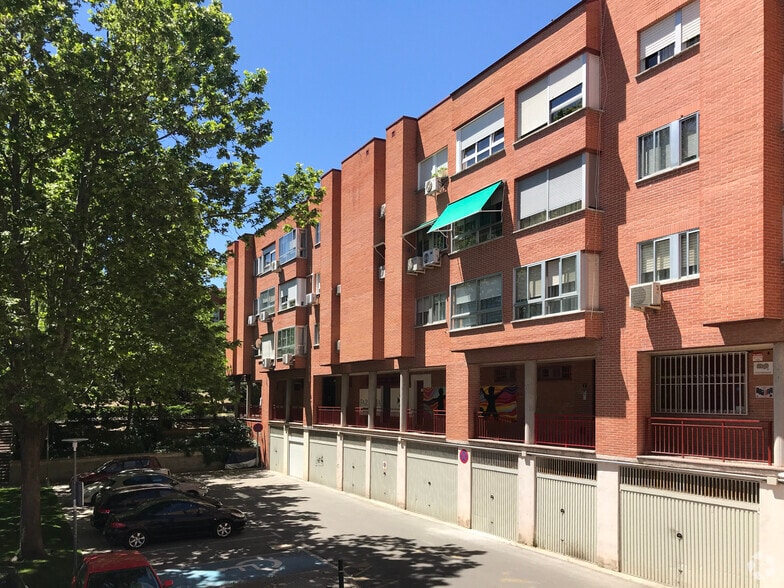 Plaza Clarín, 8, Rivas-Vaciamadrid, Madrid en alquiler - Foto del edificio - Imagen 1 de 5