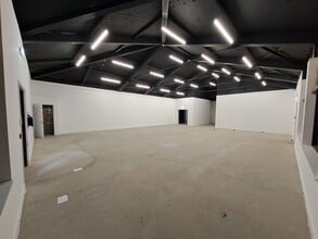 13 Benbow Ct, Shenley Church End en alquiler Foto del interior- Imagen 1 de 3