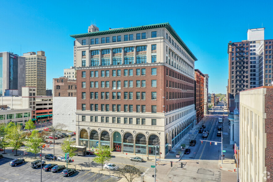 513 Adams St, Toledo, OH en alquiler - Foto del edificio - Imagen 2 de 34