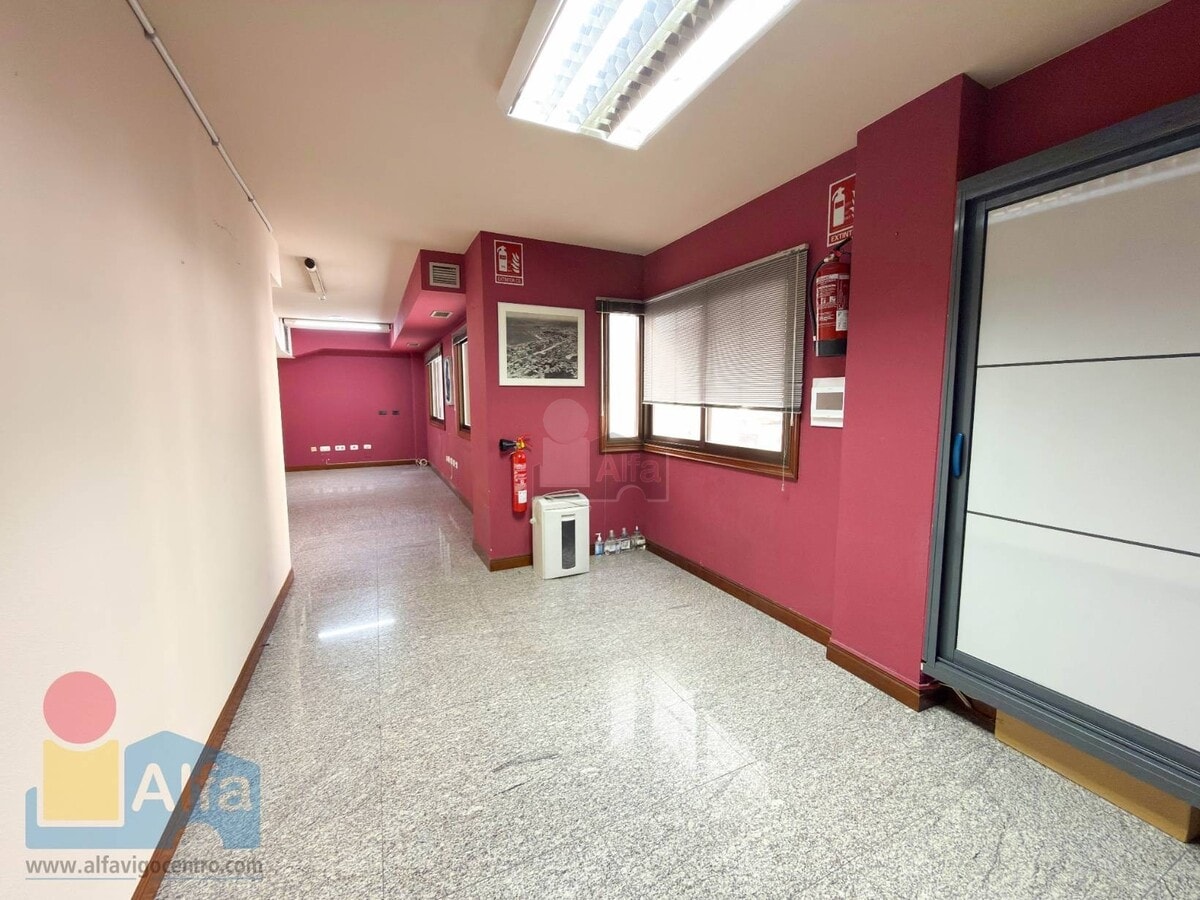 Vigo, PON 36211 - Unidad 01 - - Foto del interior - Image 2 of 14