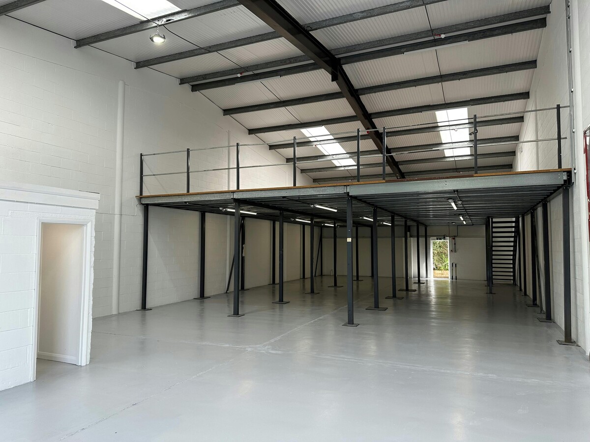 Ardglen Rd, Whitchurch, HAM RG28 7BB - Unidad Unit 2 -  - Foto del interior - Image 1 of 2