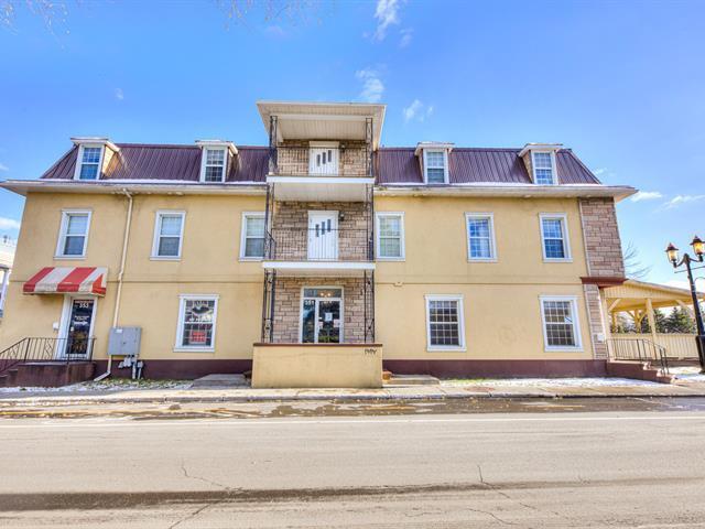 349-353 Rue De L'hôtel-De-Ville, Farnham, QC en venta - Foto principal - Imagen 1 de 10