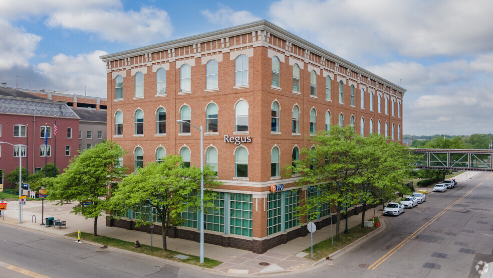 245-251 N Rose St, Kalamazoo, MI en alquiler - Foto del edificio - Imagen 2 de 2