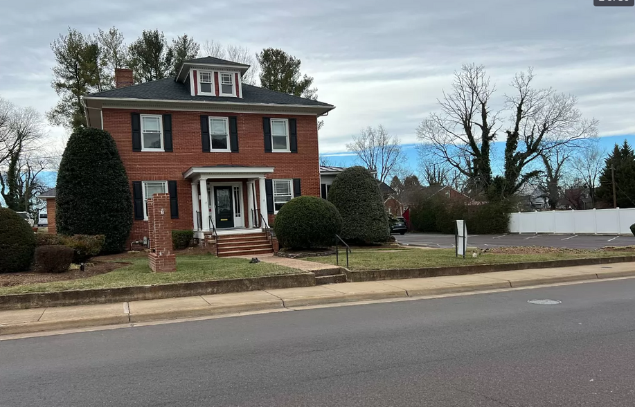 810 S Main St, Culpeper, VA en venta - Foto principal - Imagen 1 de 19