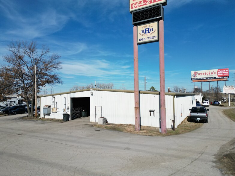 6535 E Skelly Dr, Tulsa, OK en alquiler - Foto del edificio - Imagen 3 de 6