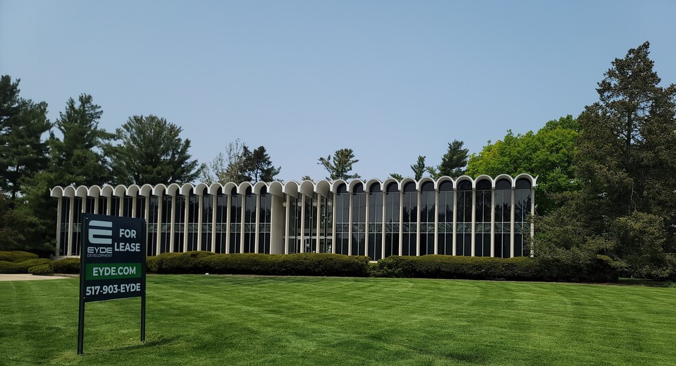 120 W Saginaw St, East Lansing, MI en alquiler - Foto del edificio - Imagen 3 de 12