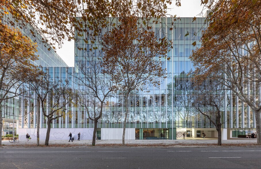 Carrer de la Selva de Mar, 125, Barcelona, Barcelona en alquiler - Foto del edificio - Imagen 3 de 5