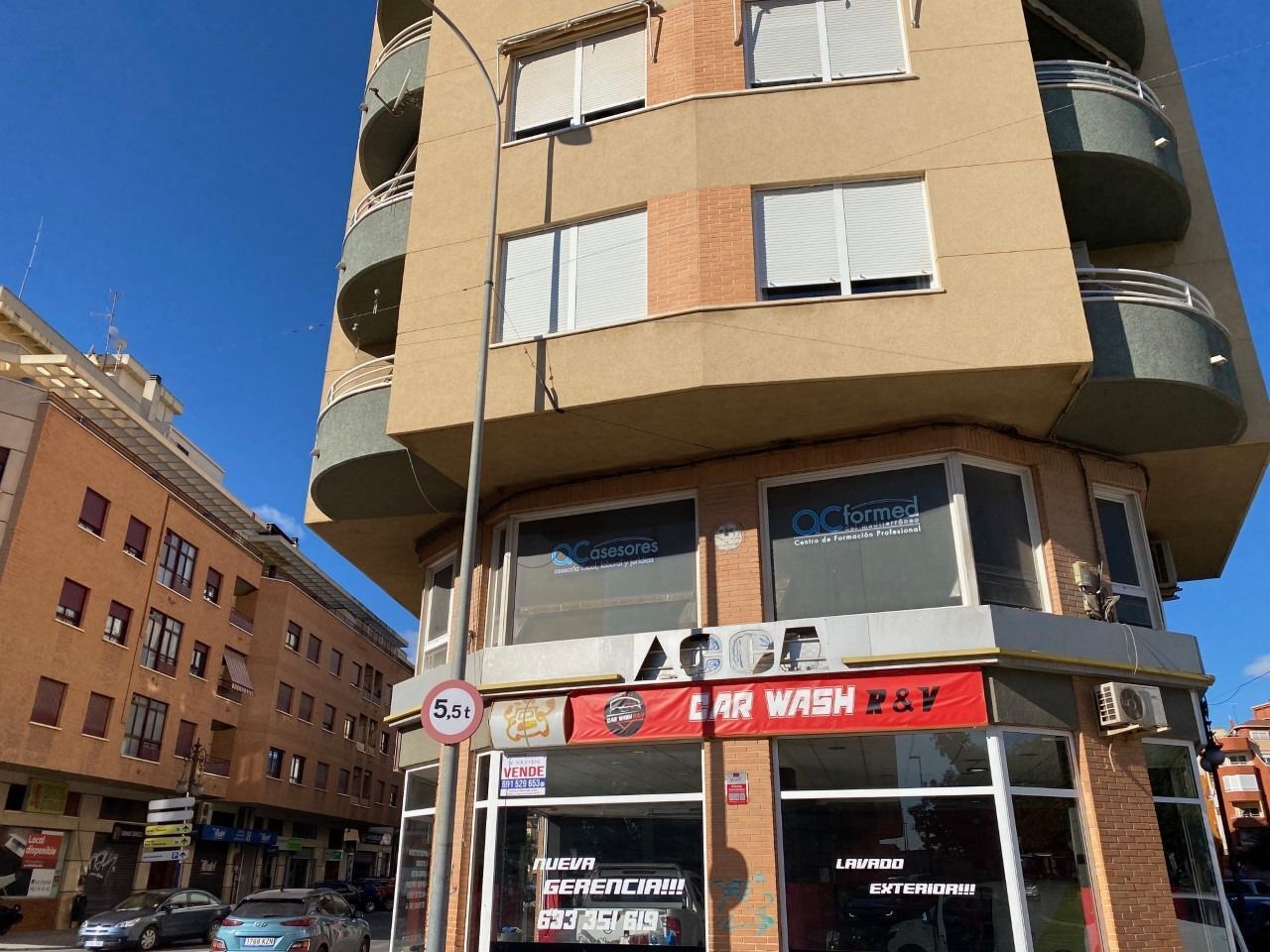 Local en Orihuela, Alicante en venta Foto del edificio- Imagen 1 de 6