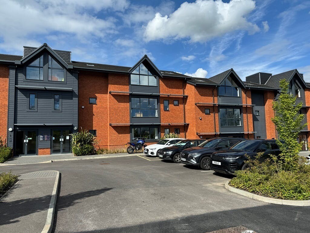 East Horton Knowle Ln, Eastleigh en alquiler Foto del edificio- Imagen 1 de 38