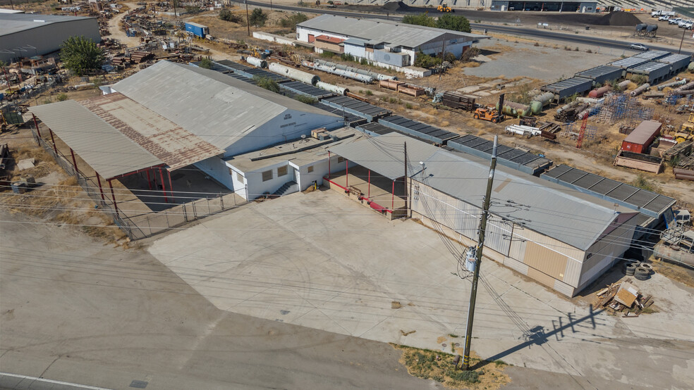 550 Highway 46, Wasco, CA en venta - Foto del edificio - Imagen 2 de 62