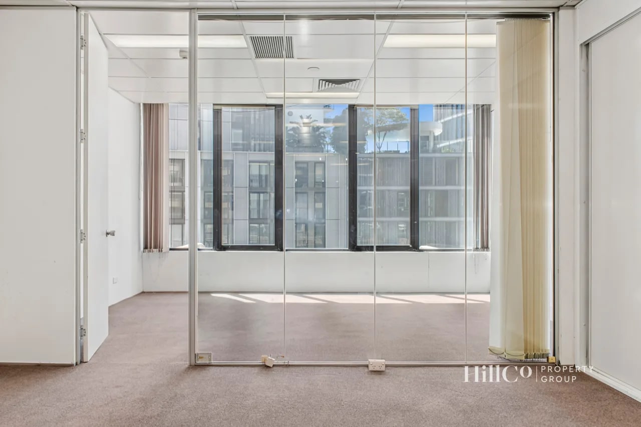 251 Oxford St, Bondi Junction, NSW 2022 - Unidad 4.08 - - Foto del interior - Image 2 of 2