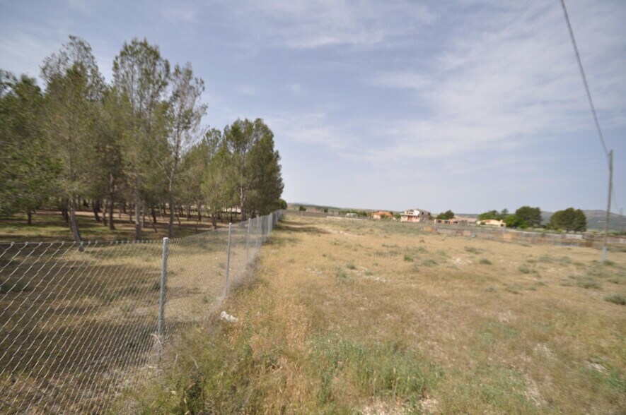 Terreno en Villena en venta - Foto del edificio - Imagen 3 de 8