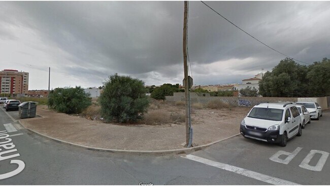 Más detalles de de San Martín, el Ejido Sur, 30, Almería - Terreno en venta