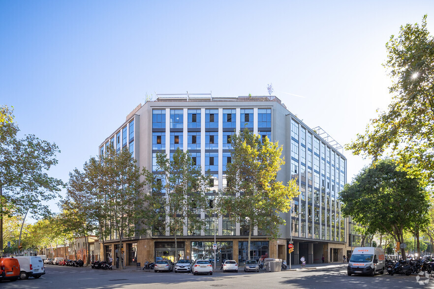 Oficinas en Barcelona, BAR en alquiler - Foto del edificio - Imagen 1 de 5