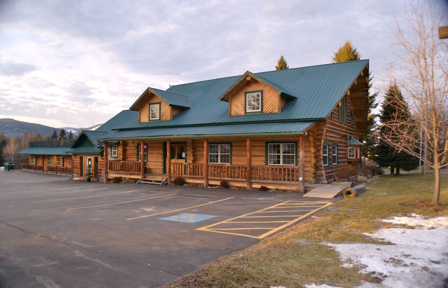 5952 Main St, Bonners Ferry, ID en venta - Foto del edificio - Imagen 2 de 47