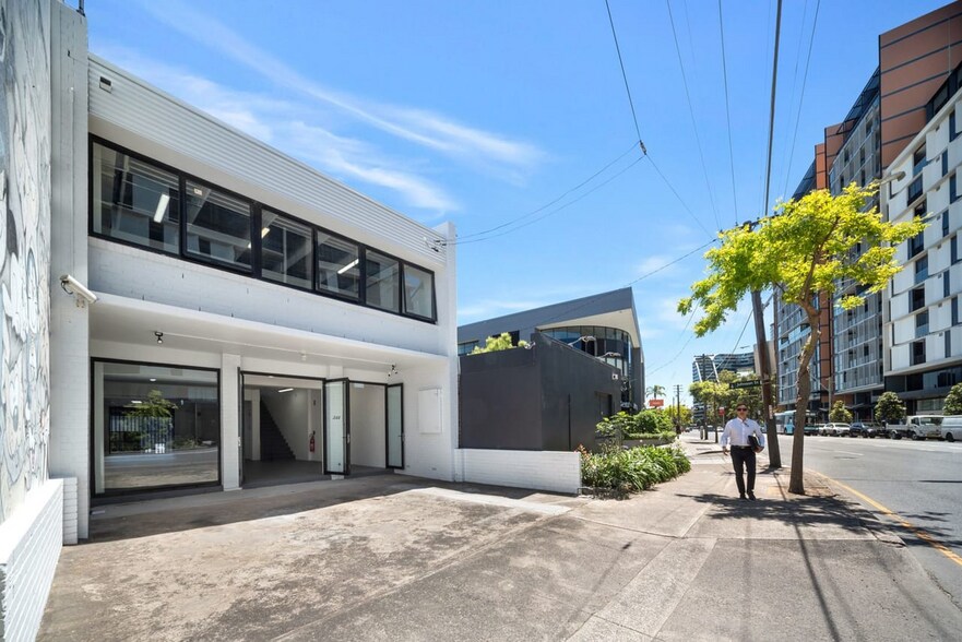 344 Botany Rd, Alexandria en alquiler - Foto principal - Imagen 1 de 3