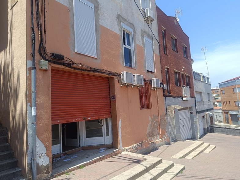 Carrer de Sant Vicenç de Paul, Sabadell, Barcelona en venta - Foto del edificio - Imagen 1 de 1