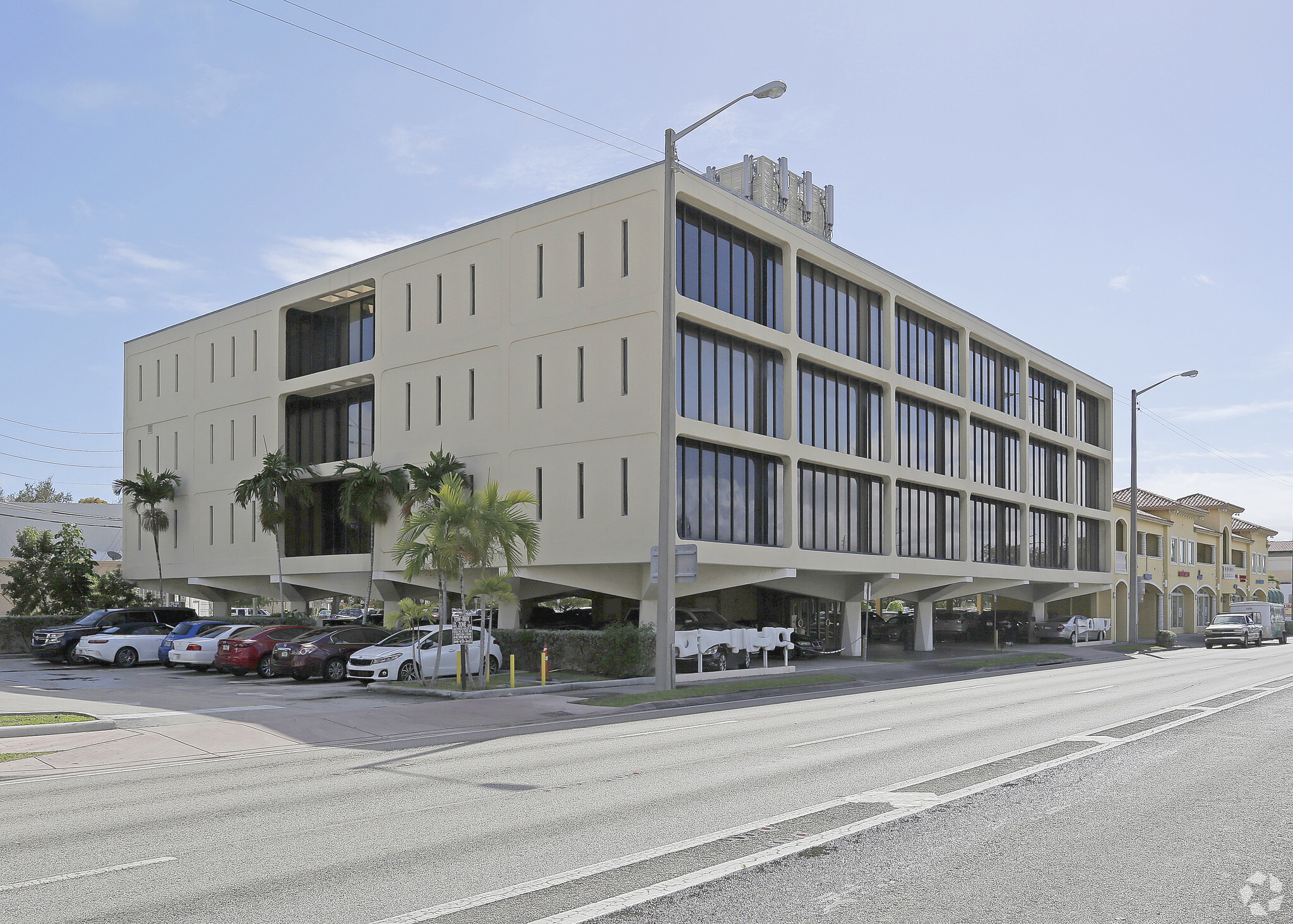 420 S Dixie Hwy, Coral Gables, FL en venta Foto principal- Imagen 1 de 24