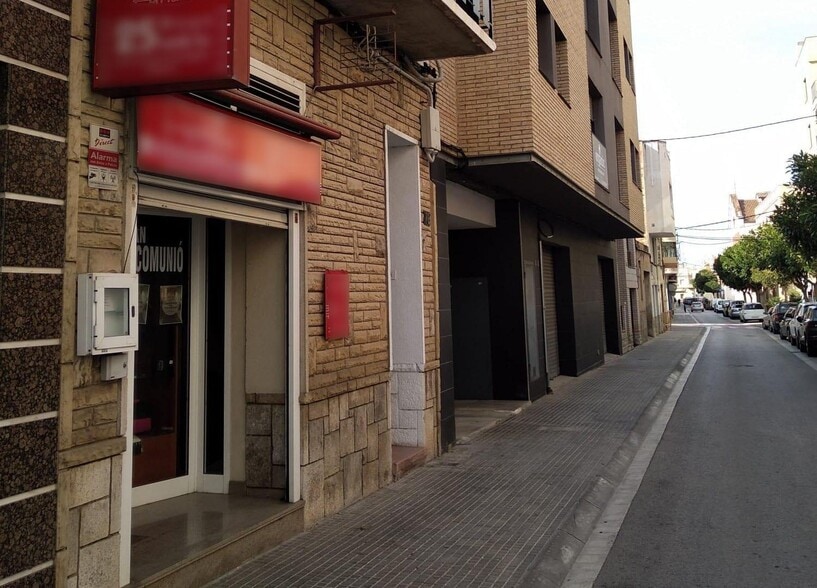 Local en Amposta, Tarragona en alquiler - Foto del edificio - Imagen 2 de 2