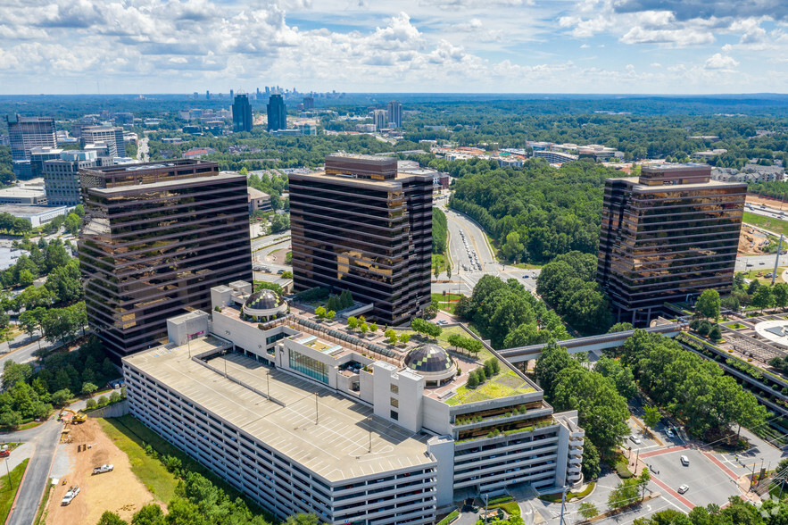 1200 Abernathy Rd NE, Atlanta, GA en alquiler - Foto del edificio - Imagen 1 de 51