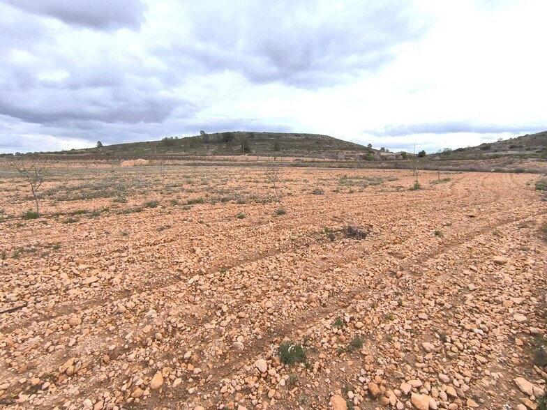 Terreno en Yecla en venta - Foto del edificio - Imagen 2 de 4