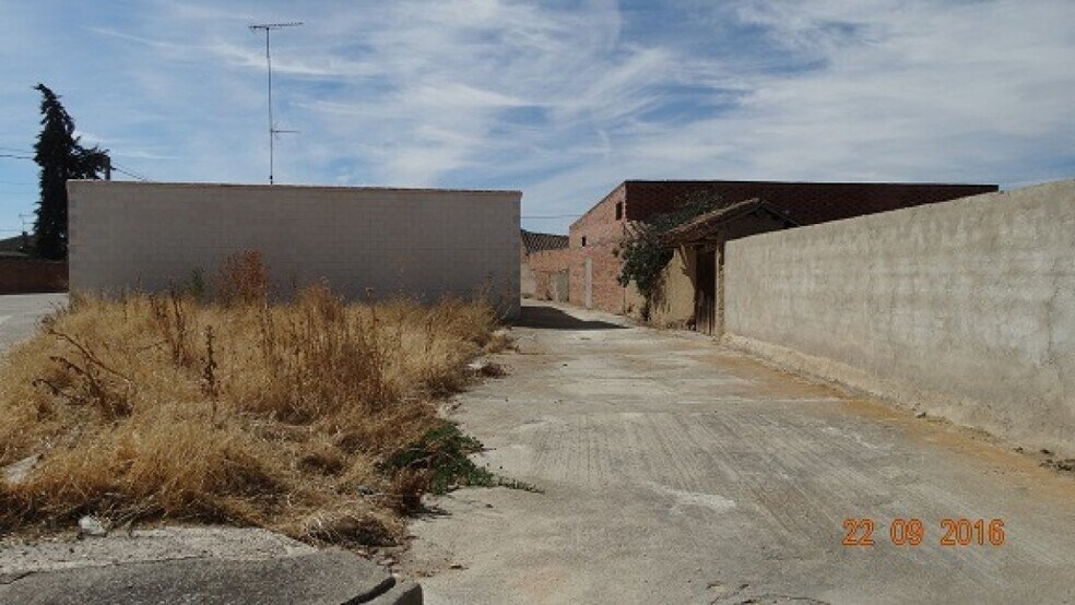 Terreno en Pedrosillo de Alba, Salamanca en venta - Foto de la construcción - Imagen 3 de 3