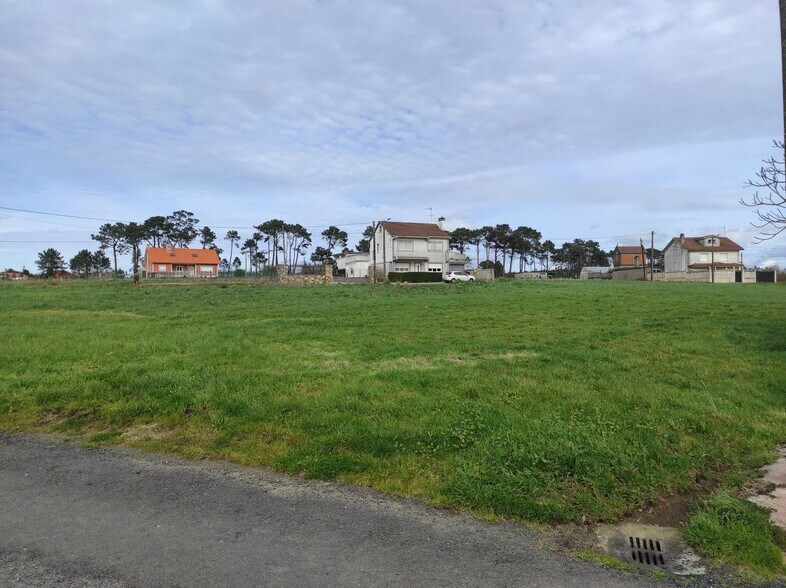 Terreno en A Laracha, La Coruna en venta - Foto del edificio - Imagen 3 de 15