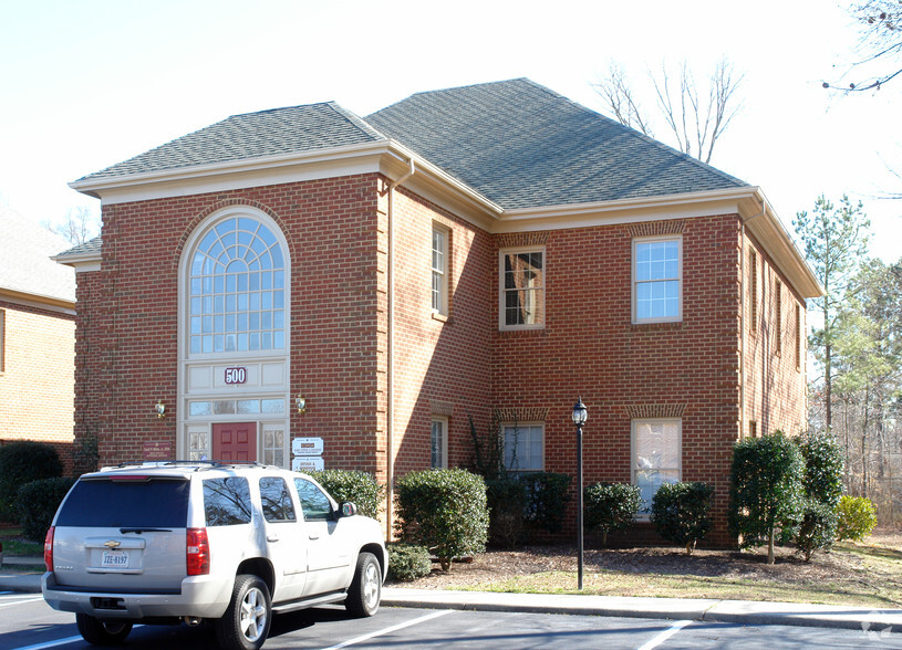 780 Pilot House Dr, Newport News, VA en venta - Foto principal - Imagen 1 de 4