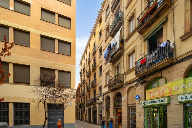 Más detalles de Carrer d'Elisabets, 20, Barcelona - Local en alquiler