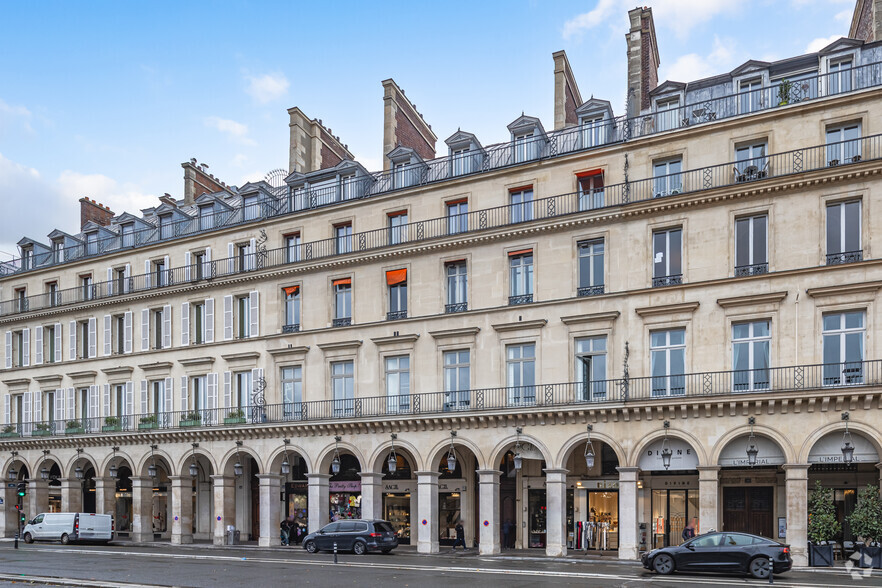 242 Rue De Rivoli, Paris en alquiler - Foto del edificio - Imagen 3 de 10