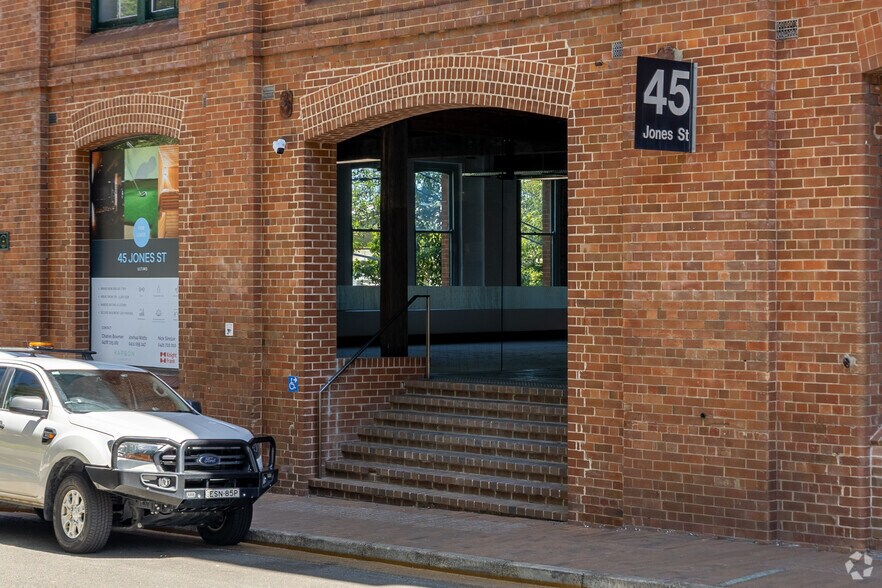 45 Jones St, Ultimo en alquiler - Foto del edificio - Imagen 2 de 17