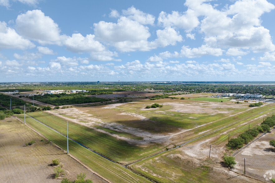 McAllen Near Shoring Campus, McAllen, TX en alquiler - Vista aérea - Imagen 3 de 12