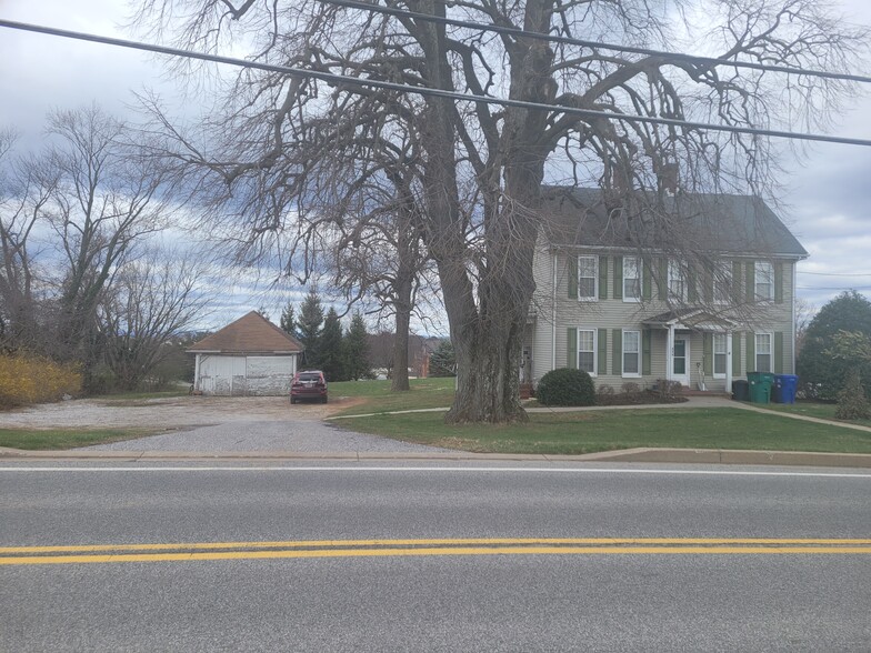 834 Washington Rd, Westminster, MD en venta - Foto del edificio - Imagen 3 de 8