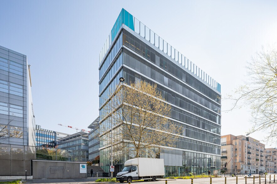 53 Boulevard Ornano, Saint-Denis en alquiler - Foto del edificio - Imagen 2 de 5