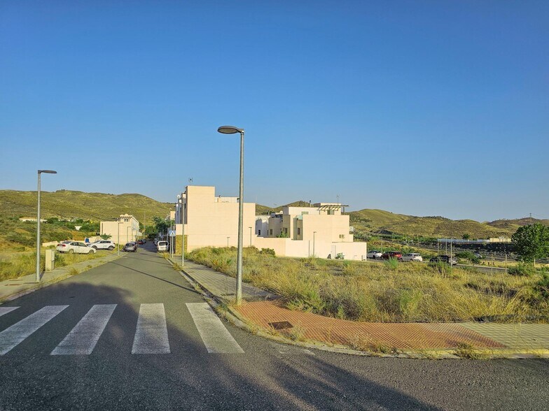 Calle Kurt Birkle, 1, Gérgal, Almería en venta - Foto del edificio - Imagen 2 de 23