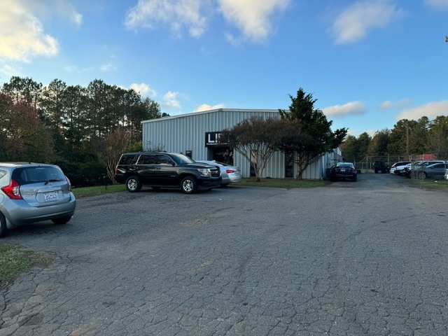 9628 Industrial Dr, Pineville, NC en alquiler - Foto del edificio - Imagen 1 de 12