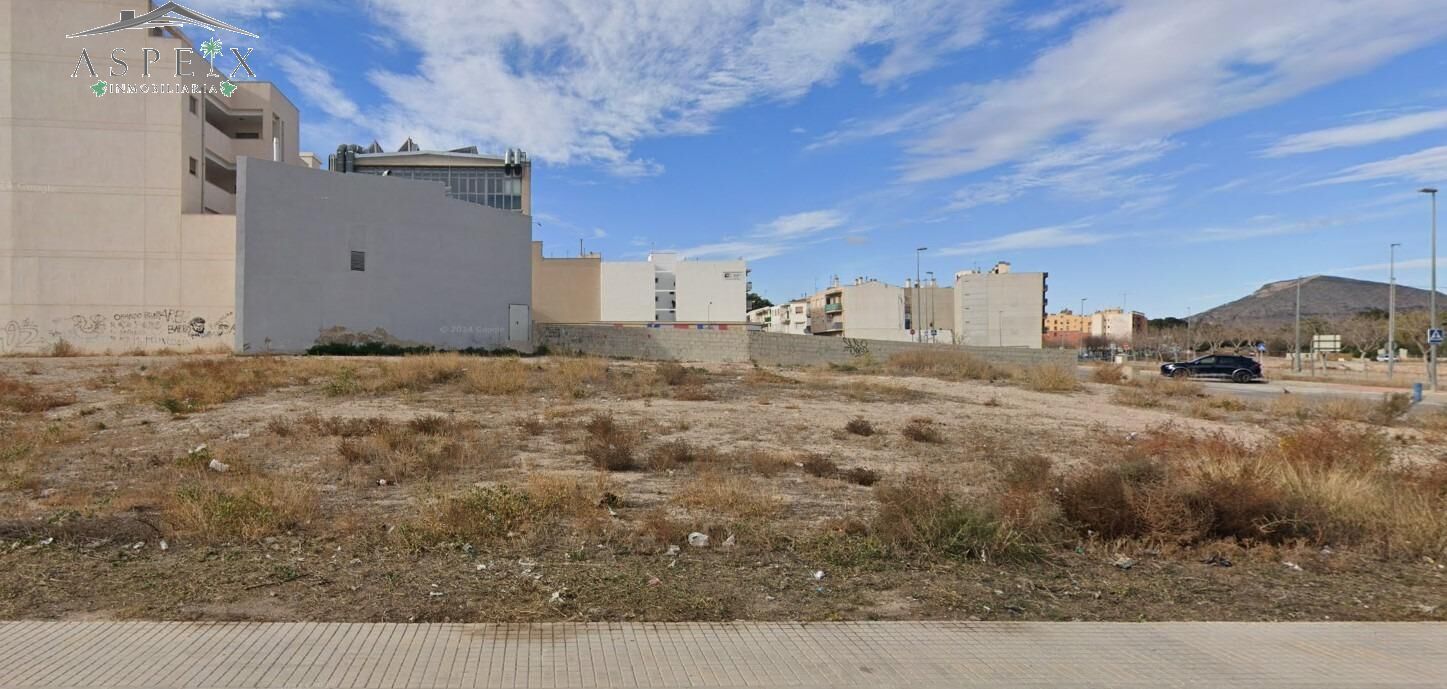 Terreno en Novelda, Alicante en venta Foto del edificio- Imagen 1 de 2