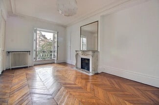 Más detalles de 22 Rue De Douai, Paris - Oficina en alquiler