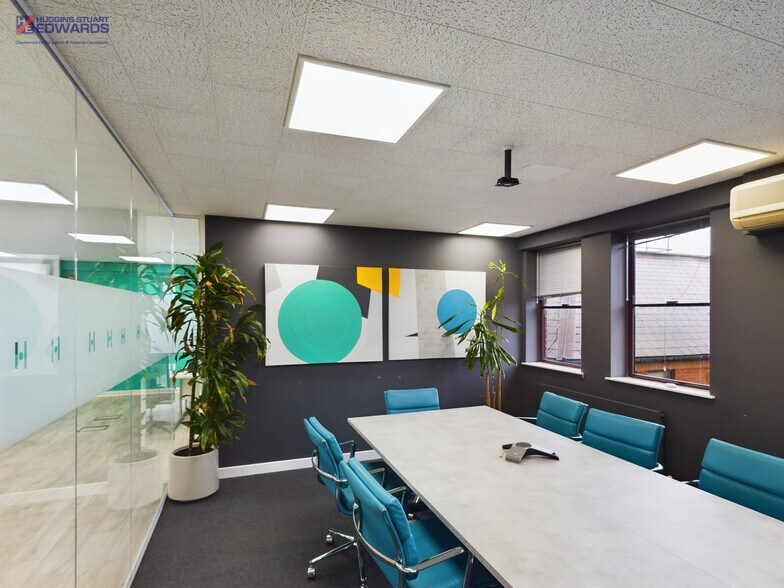 117 High St, Croydon en alquiler - Foto del interior - Imagen 2 de 4