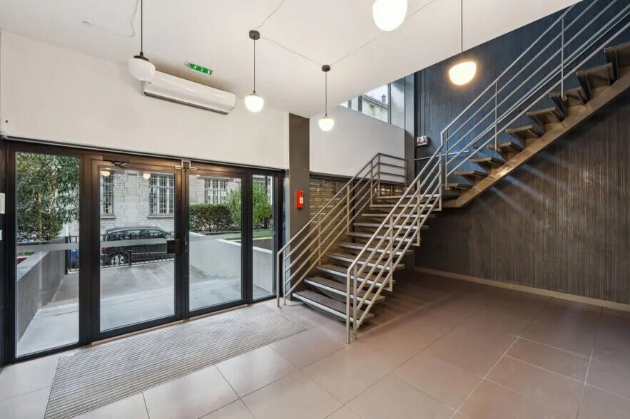 6-8 Rue Du Général Camou, Paris en alquiler - Vestíbulo - Imagen 3 de 10