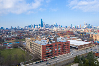 1100 W Cermak Rd, Chicago, IL - VISTA AÉREA  vista de mapa